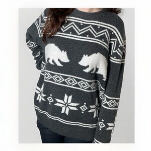 Old navy cozy sweater size L fair isle crewneck gray bear Nordic knit stretch